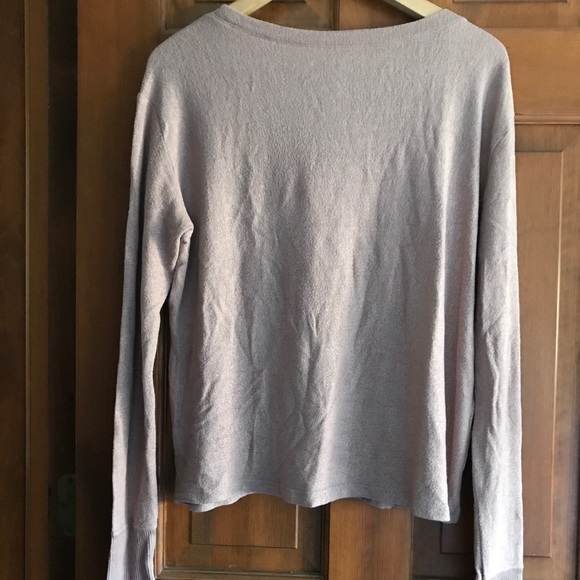 ❄️ Soft blush V neck sweater - Picture 2 of 2